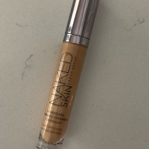 Naked Skin Concealer in Medium/Dark neutral